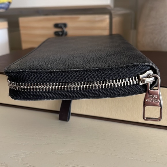 Louis Vuitton Zippy Organizer - Picture 6 of 12